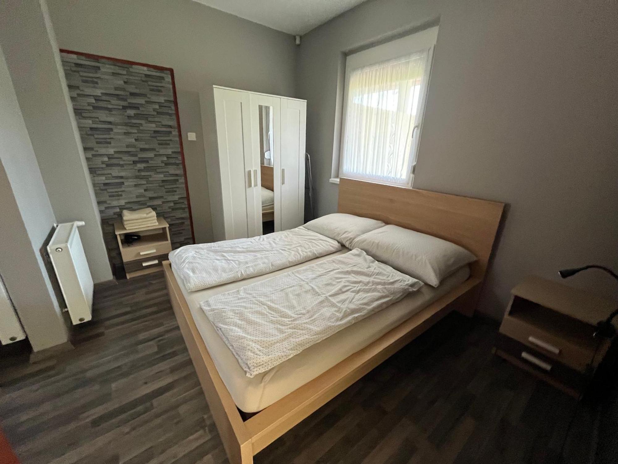 Petita Garden Apartman Siófok Exterior foto